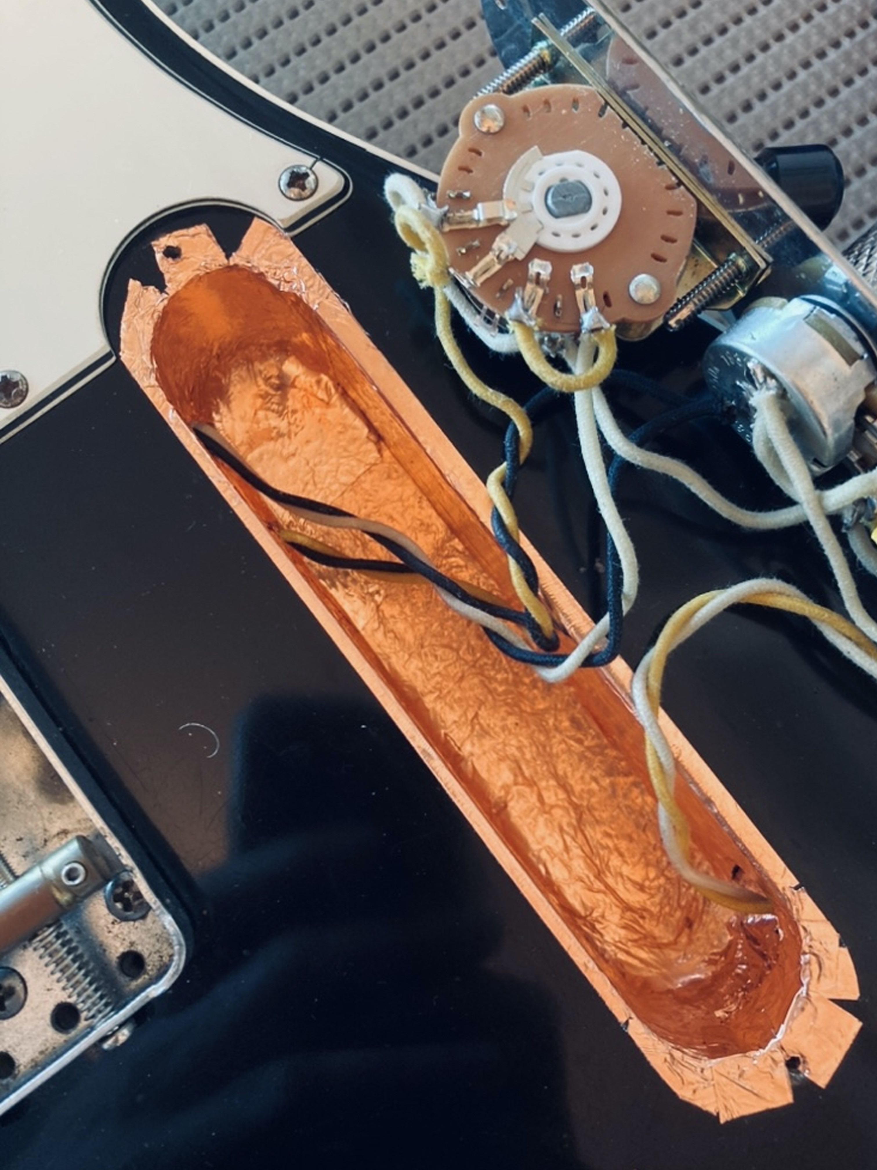 electrónica de guitarra potenciómetros y selector y cableado