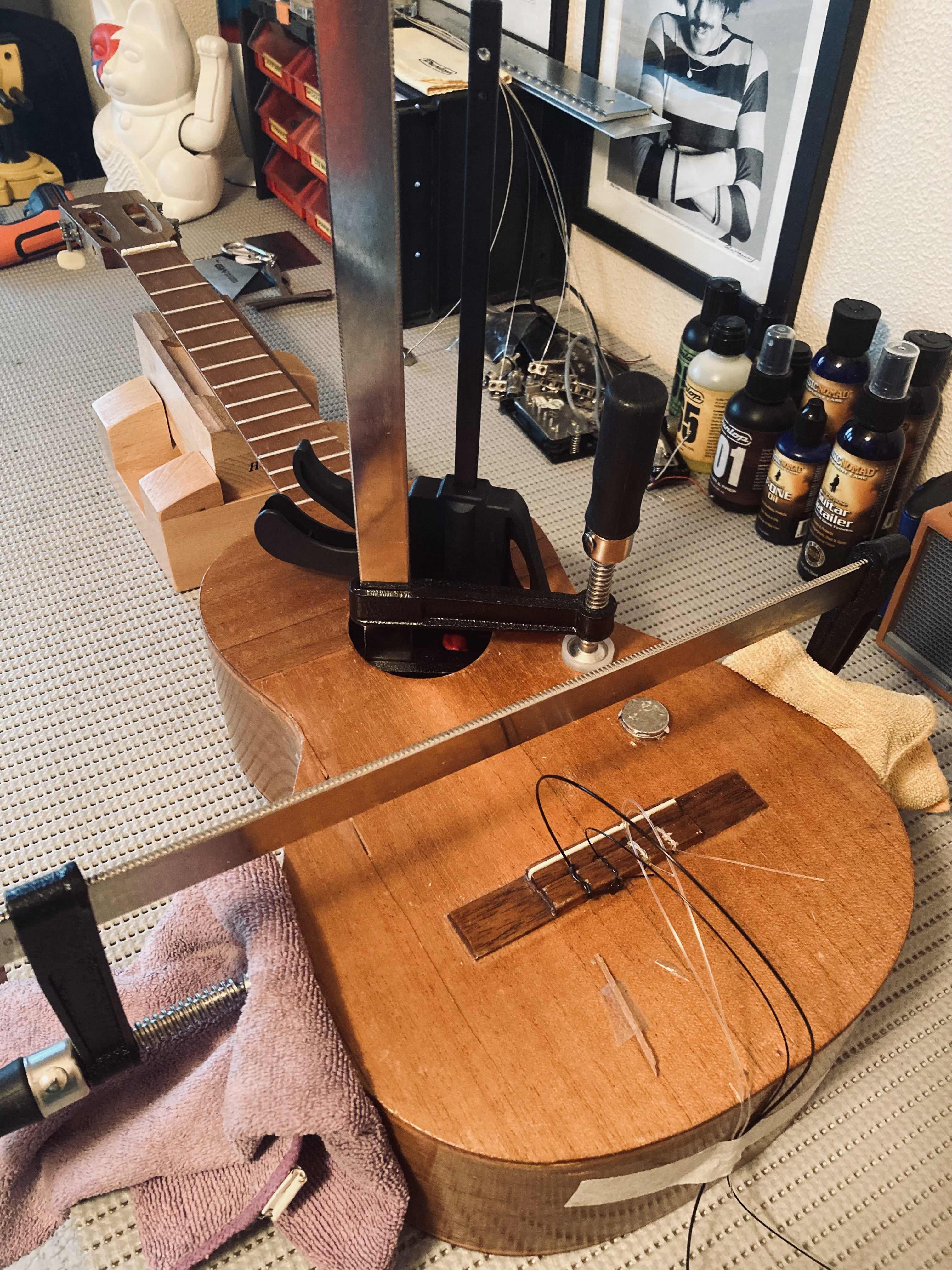 restauración instrumento acústico mantenimiento reparación